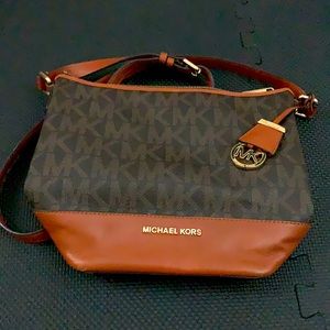 Michael Kors Crossbody Bag